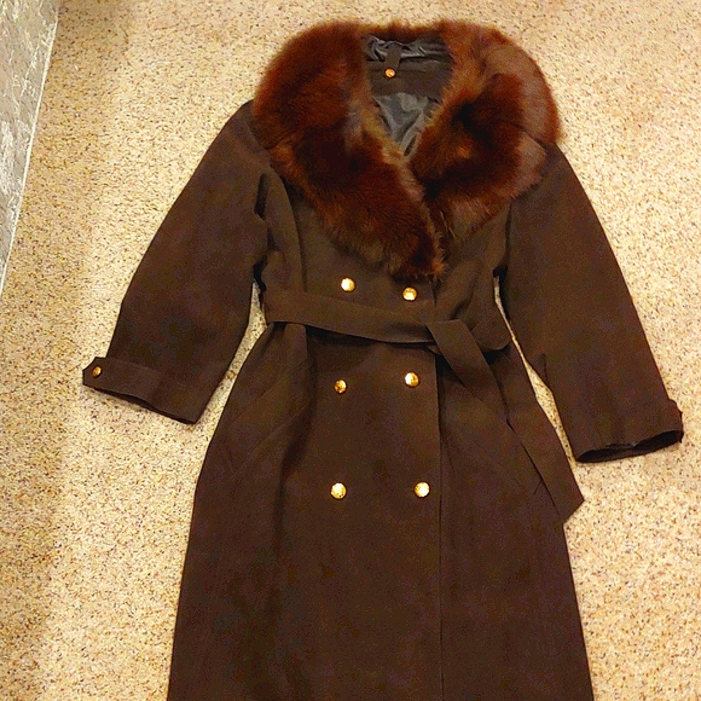 Vintage Schnell Ultra Suede Coat W/ Fox Fur Collar - Picture 2 of 7